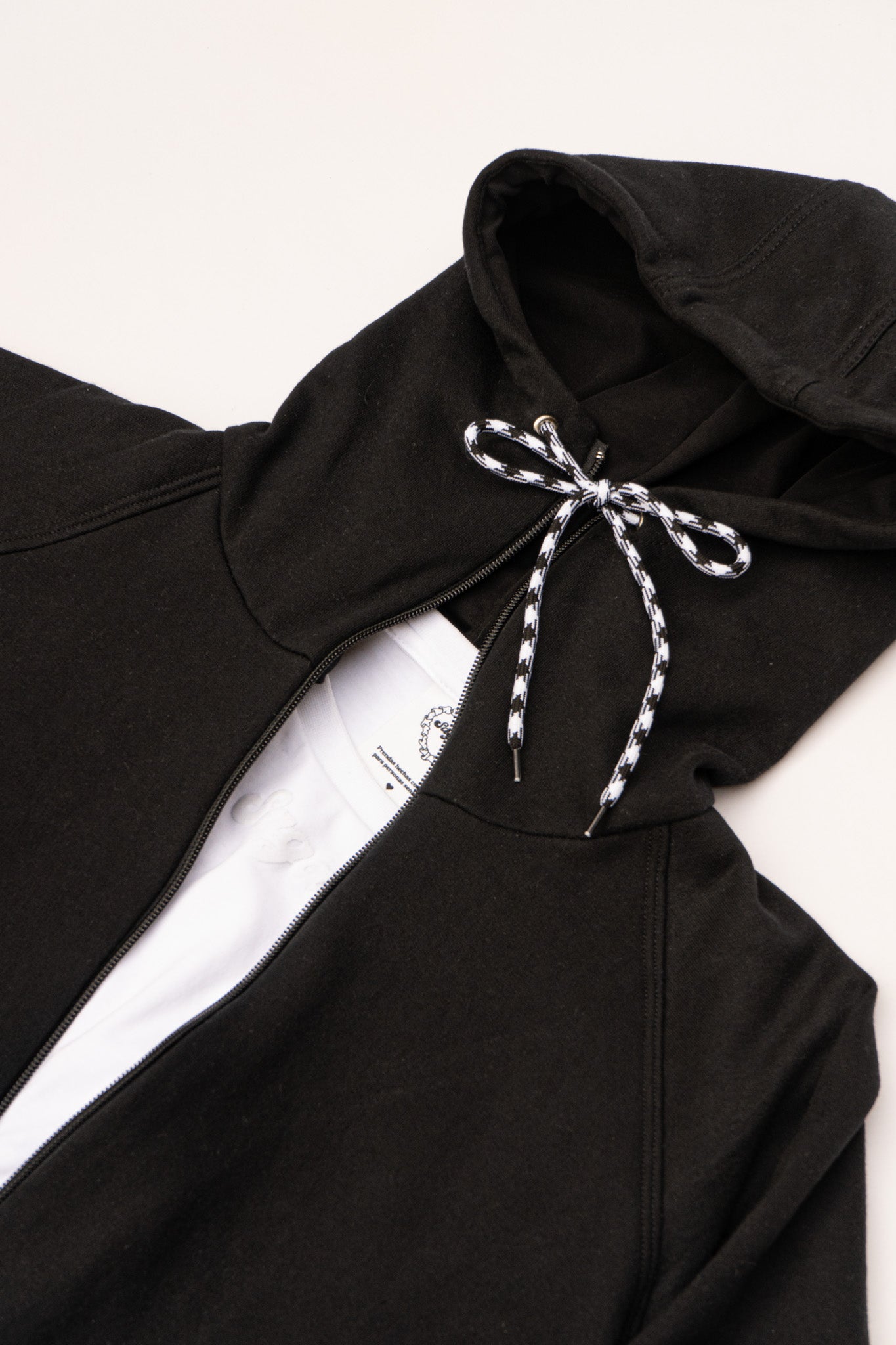 Commuter Zip Hoodie negro