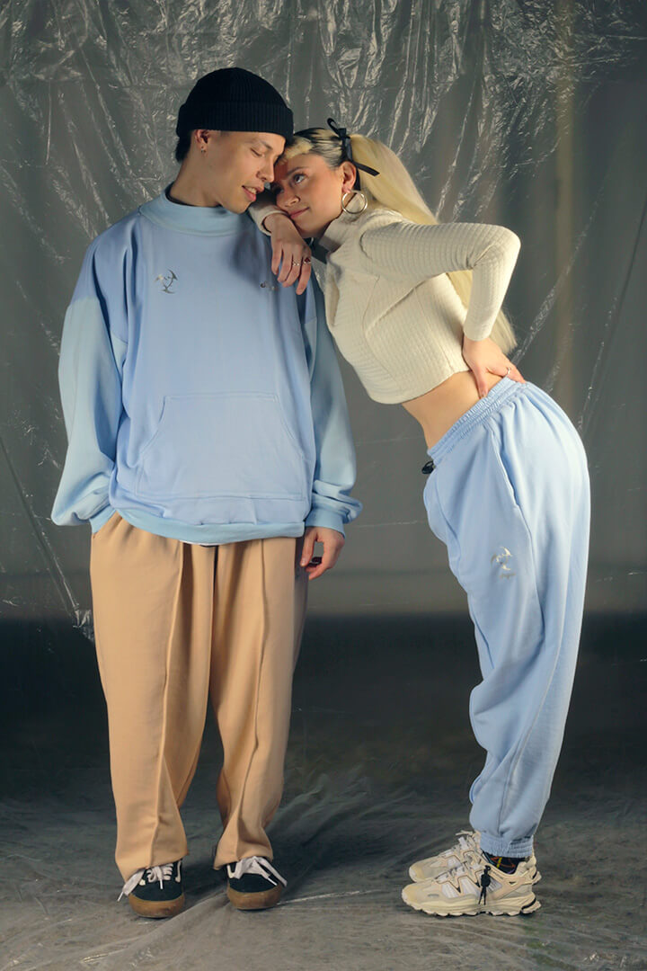 Pantalón de Buzo Comfy Celeste