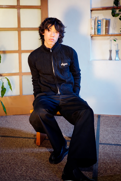 Musubi Zip Sweater black