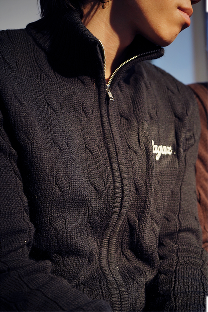 Musubi Zip Sweater black