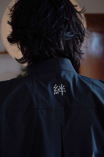 Oversize "Knot" Shirt black
