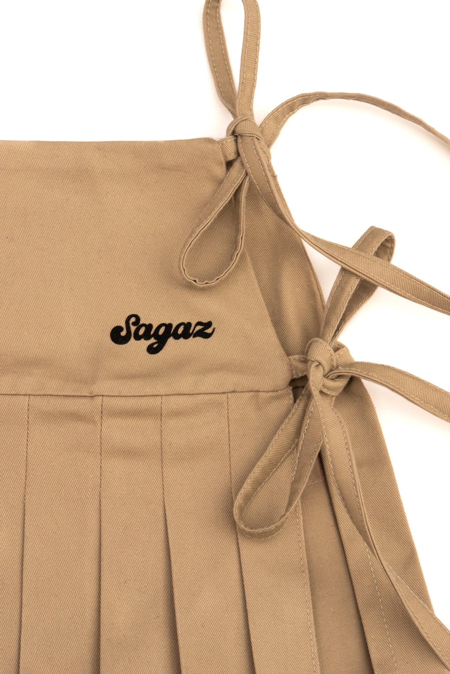 Pleated skirt beige