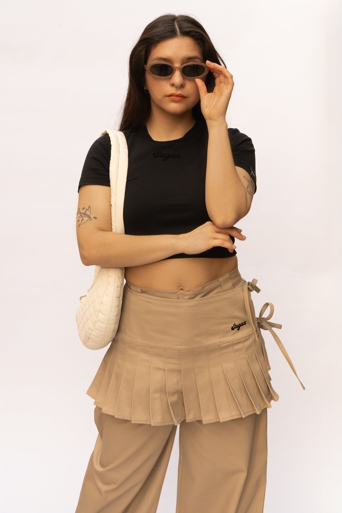 Pleated skirt beige