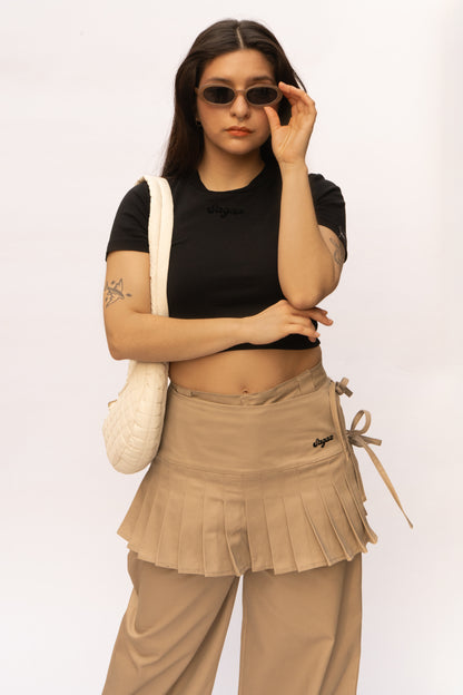 Pleated skirt beige